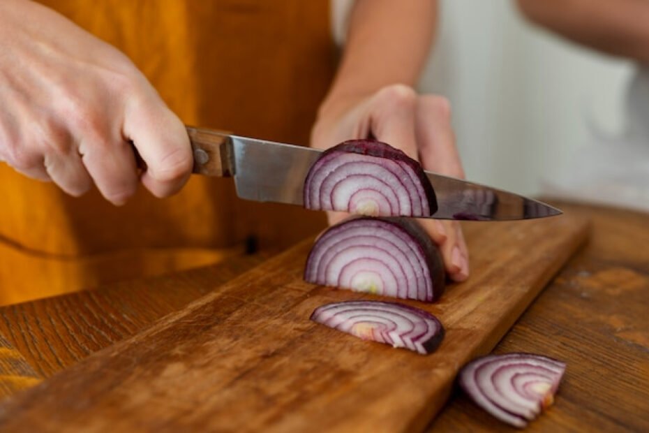 Cut Onions Without Crying